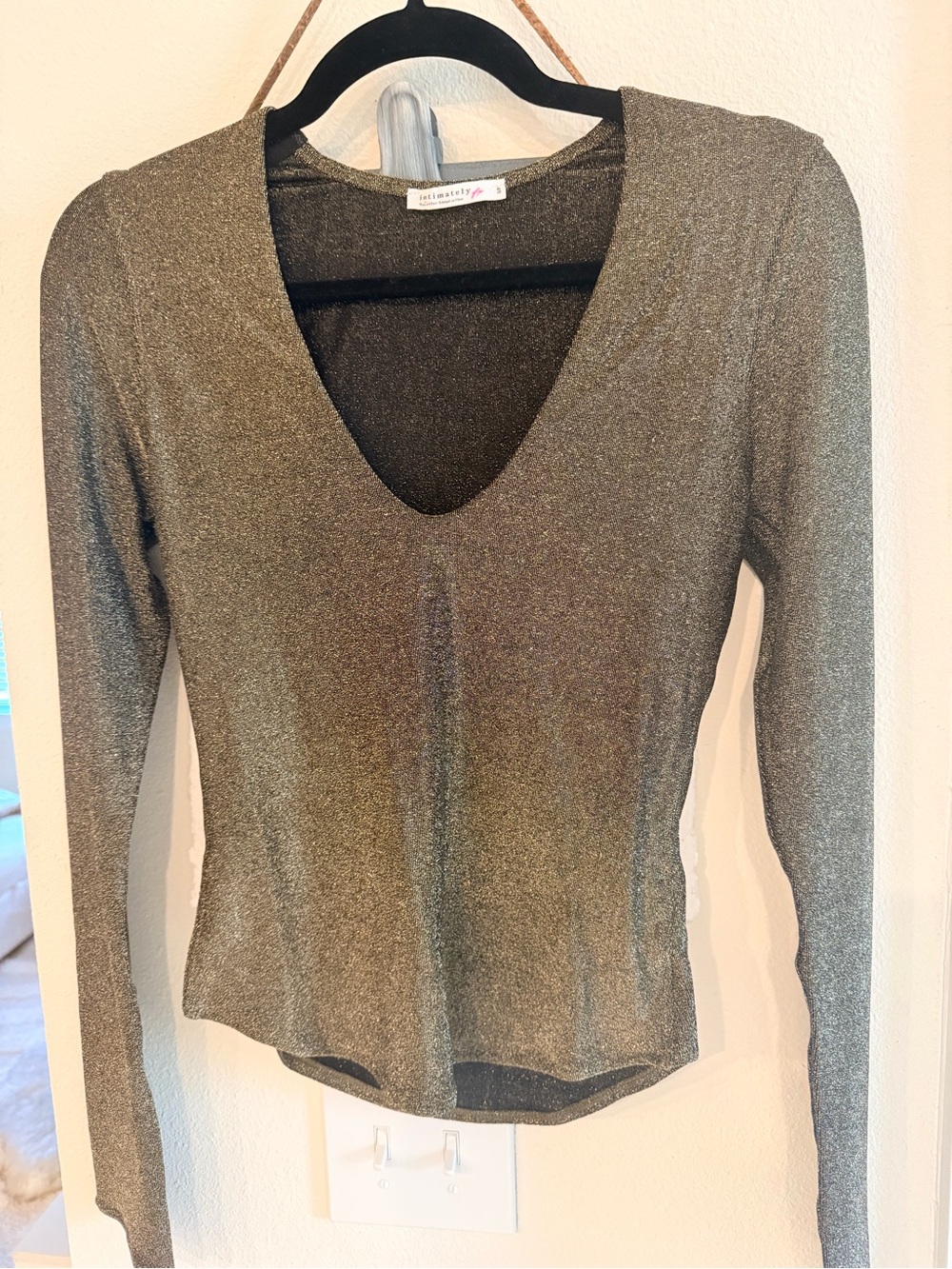 Lurex V-Neck Long Sleeve Top - Metallic Olive